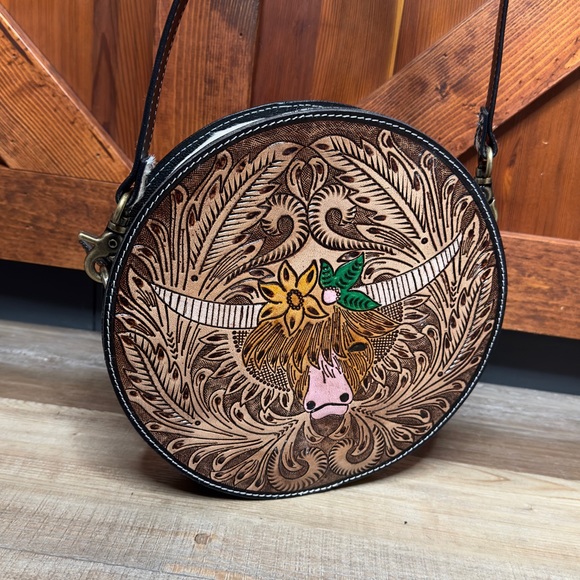 Night Gaze Hand-Tooled Round Bag main image 0